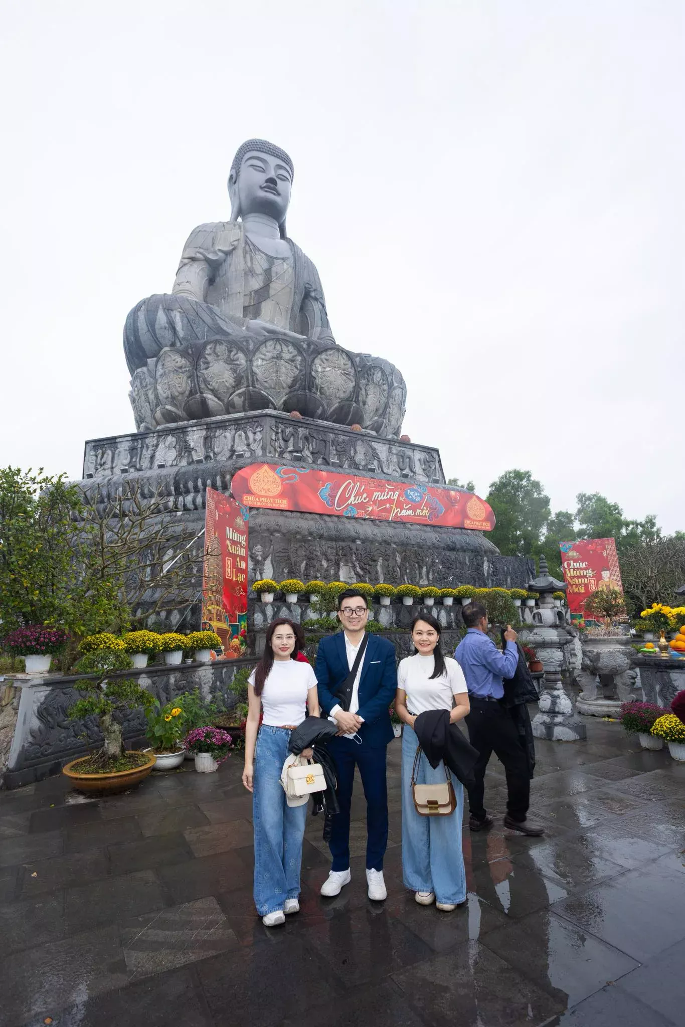 Cầu chúc một năm mới "Mã đáo thành công"