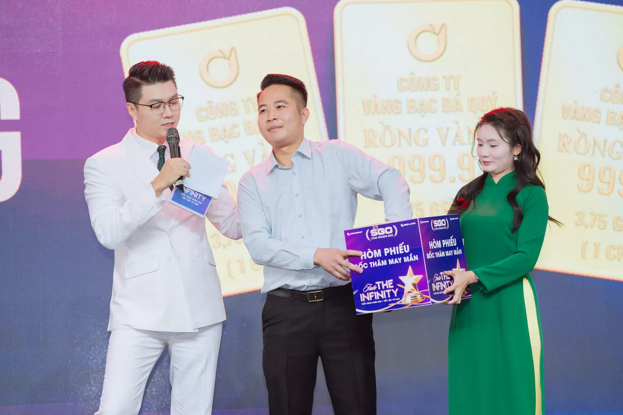 Bốc thăm phần quà may mắn