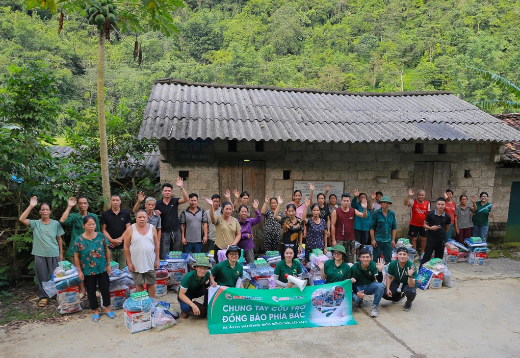 SGO Land trao nhu yếu phẩm thiết yếu cho đồng bào bị ảnh hưởng bởi thiên tai tại Cao Bằng